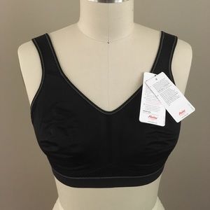 NWT”Anita” Black Bra with pockets for breast forms